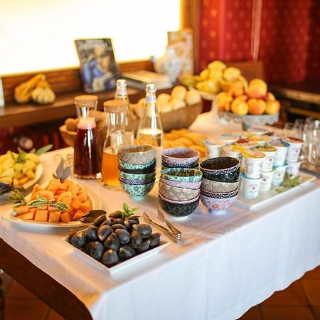 Felicin - Ristorante Albergo "Dimora Storica" モンフォルテ・ダルバ エクステリア 写真