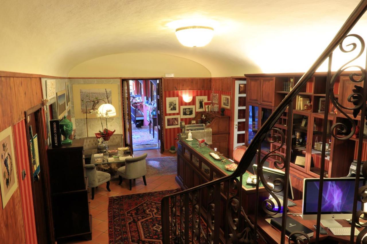 Felicin - Ristorante Albergo "Dimora Storica" モンフォルテ・ダルバ エクステリア 写真