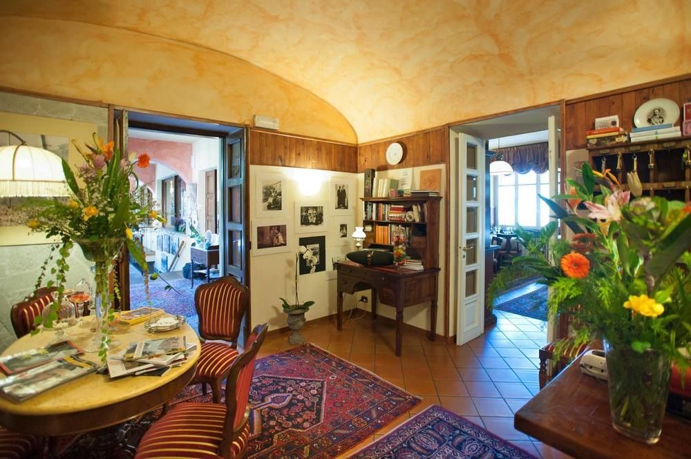 Felicin - Ristorante Albergo "Dimora Storica" モンフォルテ・ダルバ エクステリア 写真