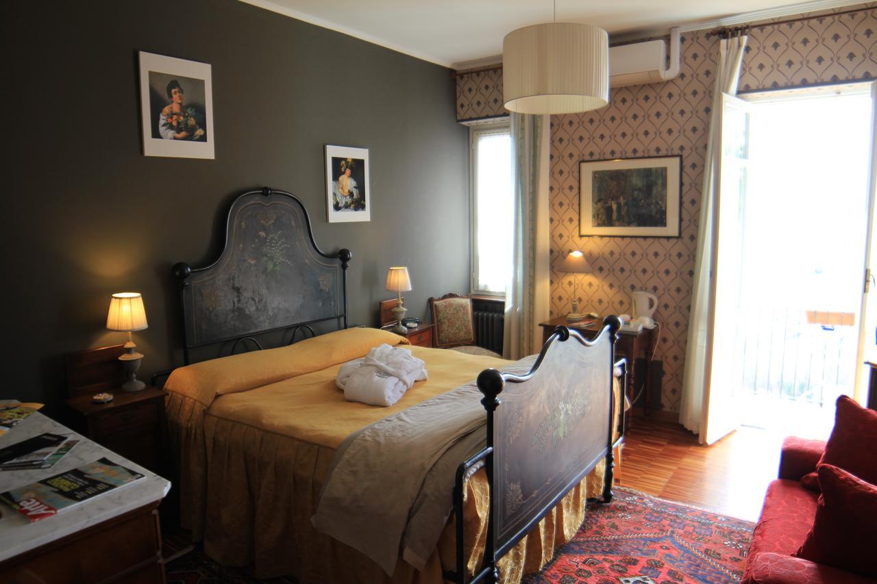 Felicin - Ristorante Albergo "Dimora Storica" モンフォルテ・ダルバ エクステリア 写真